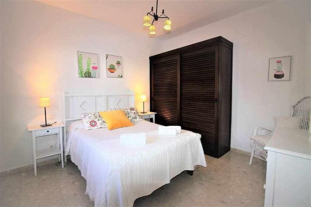 Casa Alejandra Con Terraza Y Barbacoa Villa El Golfo Buitenkant foto